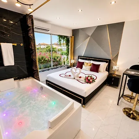 Luxury Apartment