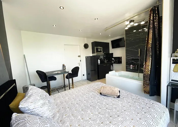 Apartment Luxury Frontignan